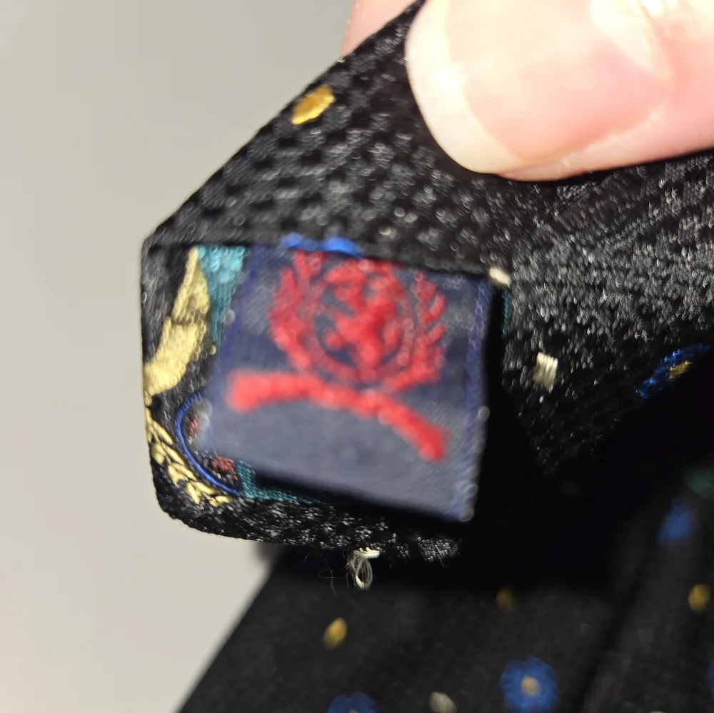 Tommy Hilfiger Men's Silk Necktie